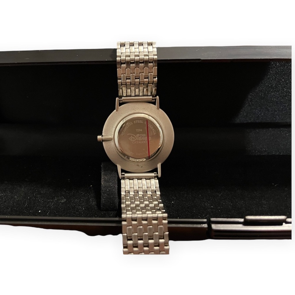 NWT Disney ValDawn Mickey watch from Disney Catalog - Picture 3 of 4